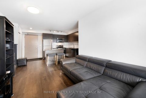 Photo 7 at 909 - 58 Lakeside Terrace, Little Lake, Barrie