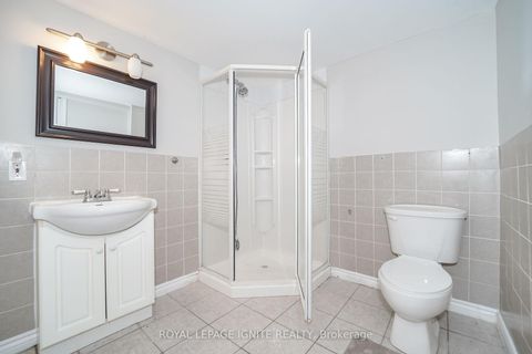 Photo 22 at 21 Halfmoon Square, Highland Creek, Toronto