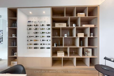 Photo 22 at 1910 - 5 Soudan Avenue, Mount Pleasant West, Toronto