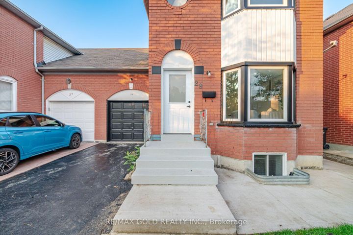 Photo 5 at 29 Fern Valley Crescent, Wellington, Brampton