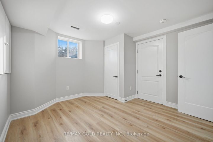 Photo 32 at 29 Fern Valley Crescent, Wellington, Brampton