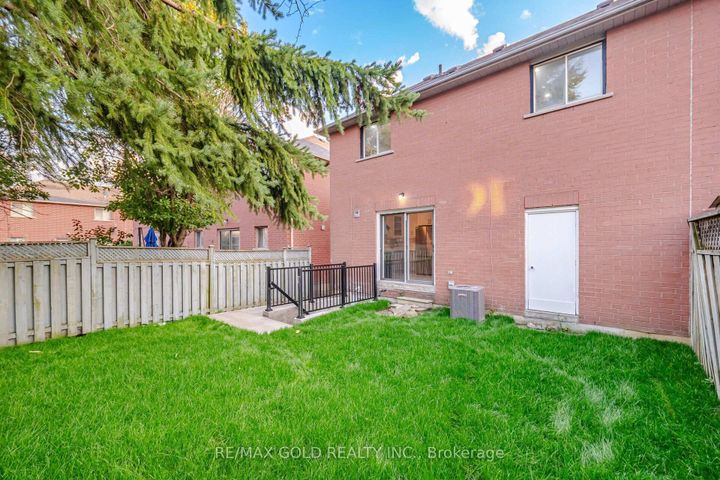 Photo 45 at 29 Fern Valley Crescent, Wellington, Brampton
