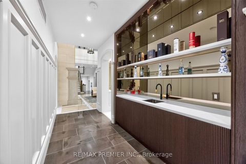Photo 6 at 40 Golf Avenue, East Woodbridge, Vaughan