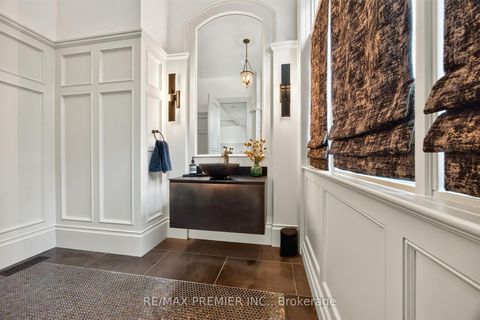 Photo 15 at 40 Golf Avenue, East Woodbridge, Vaughan
