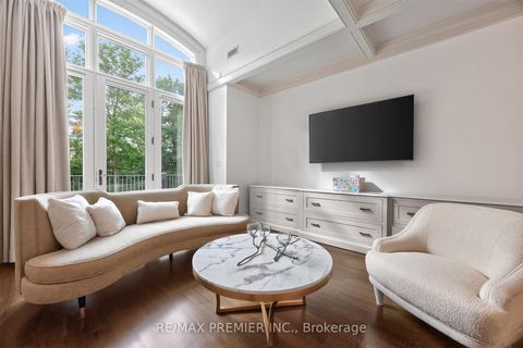 Photo 20 at 40 Golf Avenue, East Woodbridge, Vaughan