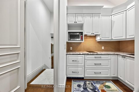 Photo 34 at 40 Golf Avenue, East Woodbridge, Vaughan