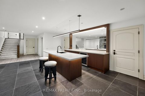 Photo 39 at 40 Golf Avenue, East Woodbridge, Vaughan