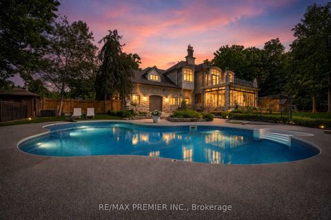 Photo 49 at 40 Golf Avenue, East Woodbridge, Vaughan