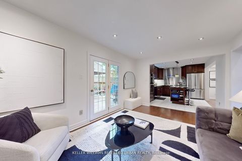 Photo 4 at 158 Walton Drive, Aurora Village, Aurora