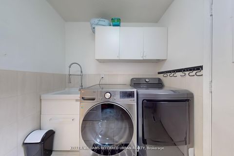 Photo 12 at 158 Walton Drive, Aurora Village, Aurora
