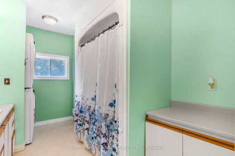 Photo 13 at 149 Blake Street, North Shore, Barrie