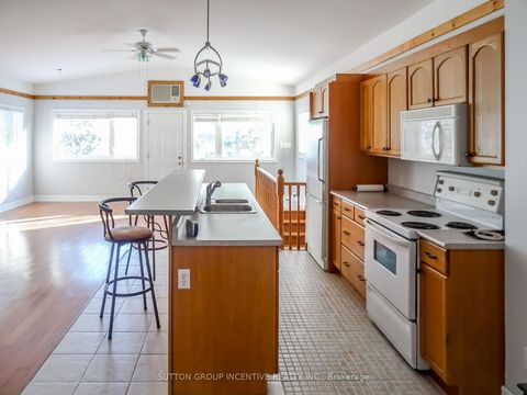 Photo 30 at 149 Blake Street, North Shore, Barrie