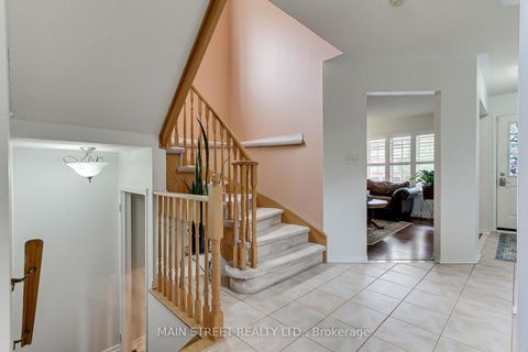 Photo 5 at 110 Crittenden Drive, Keswick South, Georgina
