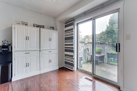 Photo 13 at 110 Crittenden Drive, Keswick South, Georgina