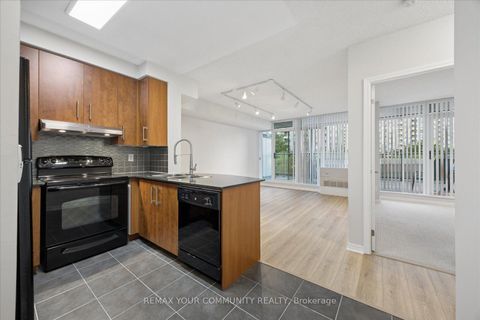 Photo 7 at 209 - 5500 Yonge Street, Willowdale West, Toronto