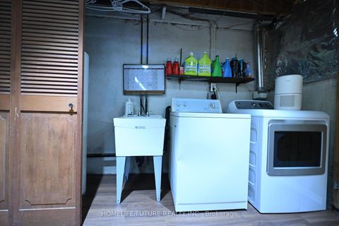 Photo 17 at 15 - 351 Military Trail, Morningside, Toronto