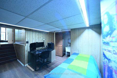 Photo 18 at 15 - 351 Military Trail, Morningside, Toronto
