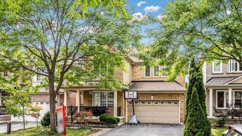 Photo 1 at 70 Boom Road, Vellore Village, Vaughan