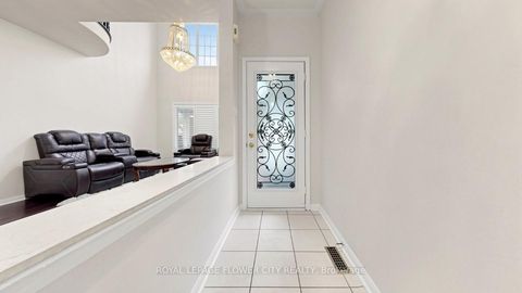 Photo 19 at 70 Boom Road, Vellore Village, Vaughan