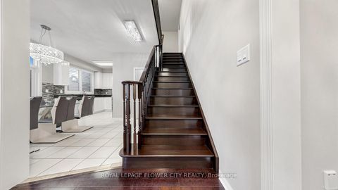 Photo 22 at 70 Boom Road, Vellore Village, Vaughan