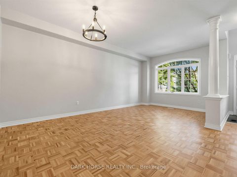 Photo 2 at 55 Redfinch Crescent, Vellore Village, Vaughan