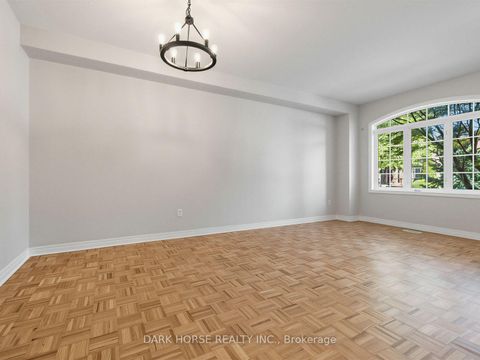 Photo 3 at 55 Redfinch Crescent, Vellore Village, Vaughan