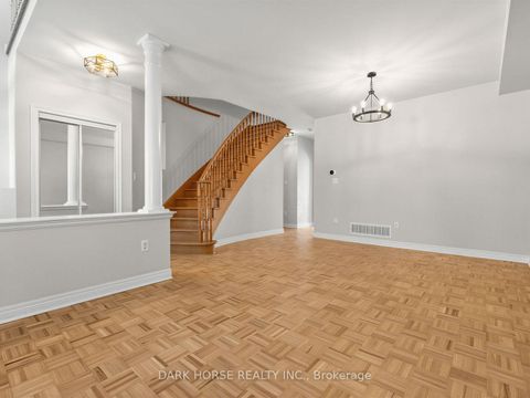 Photo 6 at 55 Redfinch Crescent, Vellore Village, Vaughan