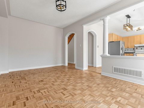 Photo 13 at 55 Redfinch Crescent, Vellore Village, Vaughan
