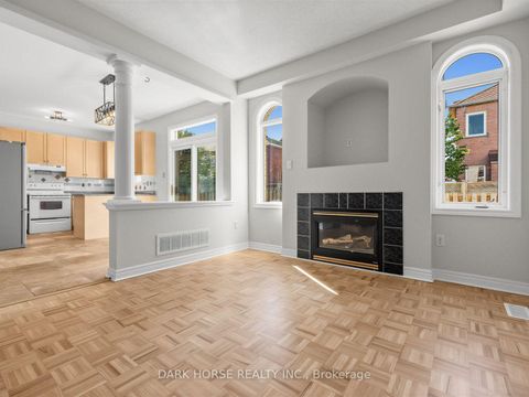 Photo 14 at 55 Redfinch Crescent, Vellore Village, Vaughan