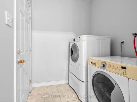 Photo 20 at 55 Redfinch Crescent, Vellore Village, Vaughan