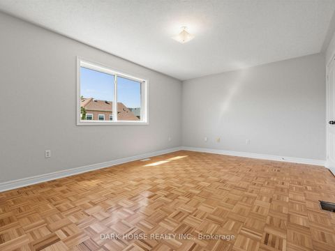 Photo 24 at 55 Redfinch Crescent, Vellore Village, Vaughan