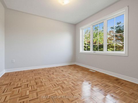 Photo 30 at 55 Redfinch Crescent, Vellore Village, Vaughan