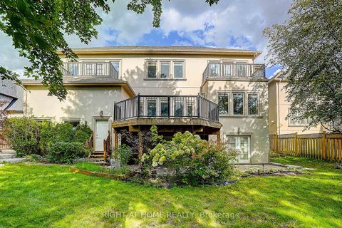 Photo 3 at 16 Fairview Avenue, South Richvale, Richmond Hill