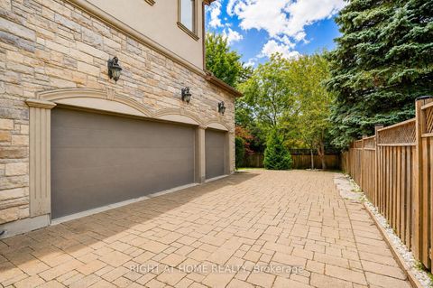 Photo 5 at 16 Fairview Avenue, South Richvale, Richmond Hill
