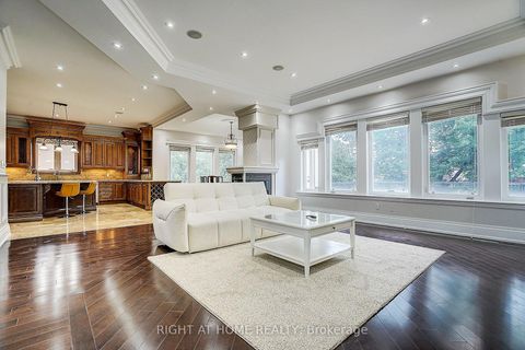 Photo 17 at 16 Fairview Avenue, South Richvale, Richmond Hill