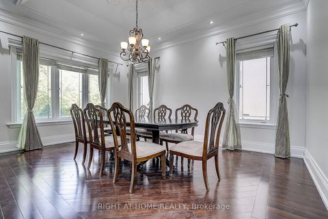 Photo 19 at 16 Fairview Avenue, South Richvale, Richmond Hill