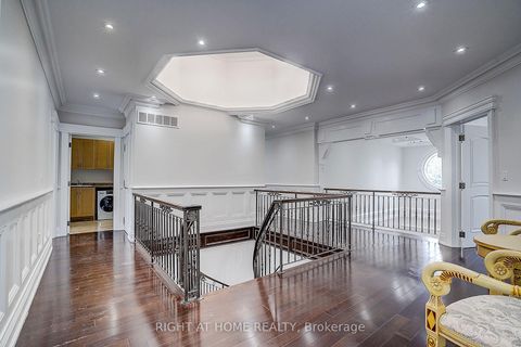 Photo 29 at 16 Fairview Avenue, South Richvale, Richmond Hill