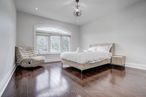 Photo 40 at 16 Fairview Avenue, South Richvale, Richmond Hill