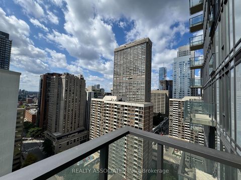 Photo 9 at 2105 - 75 St Nicholas Street, Bay Street Corridor, Toronto