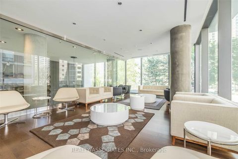 Photo 14 at 2105 - 75 St Nicholas Street, Bay Street Corridor, Toronto
