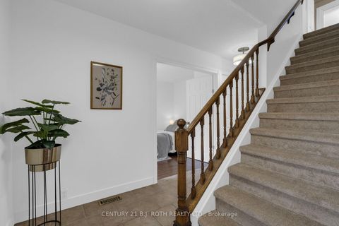 Photo 4 at 63 Oren Boulevard, Sunnidale, Barrie