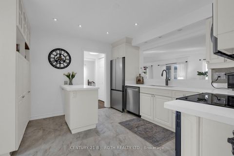 Photo 11 at 63 Oren Boulevard, Sunnidale, Barrie