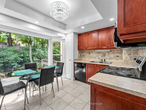 Photo 11 at 25 Tamarack Circle, The Westway, Toronto