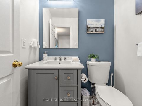 Photo 15 at 25 Tamarack Circle, The Westway, Toronto