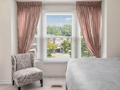 Photo 20 at 25 Tamarack Circle, The Westway, Toronto