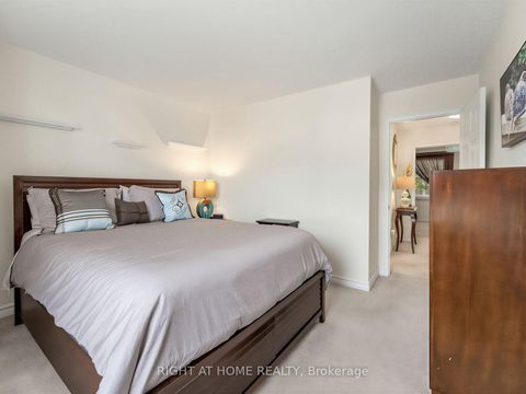 Photo 21 at 25 Tamarack Circle, The Westway, Toronto