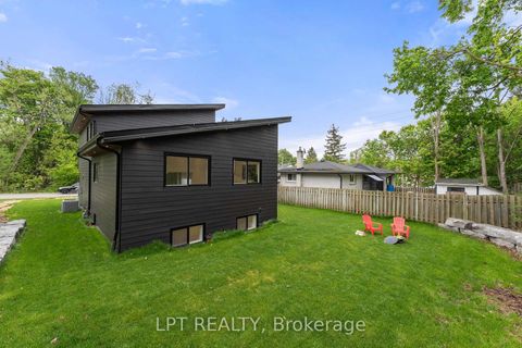 Photo 32 at 168 Berczy Street, Wellington, Barrie