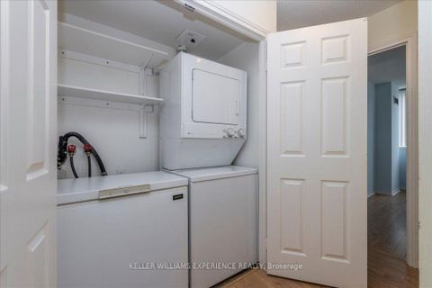 Photo 20 at 503 - 270 Davis Drive, Central Newmarket, Newmarket