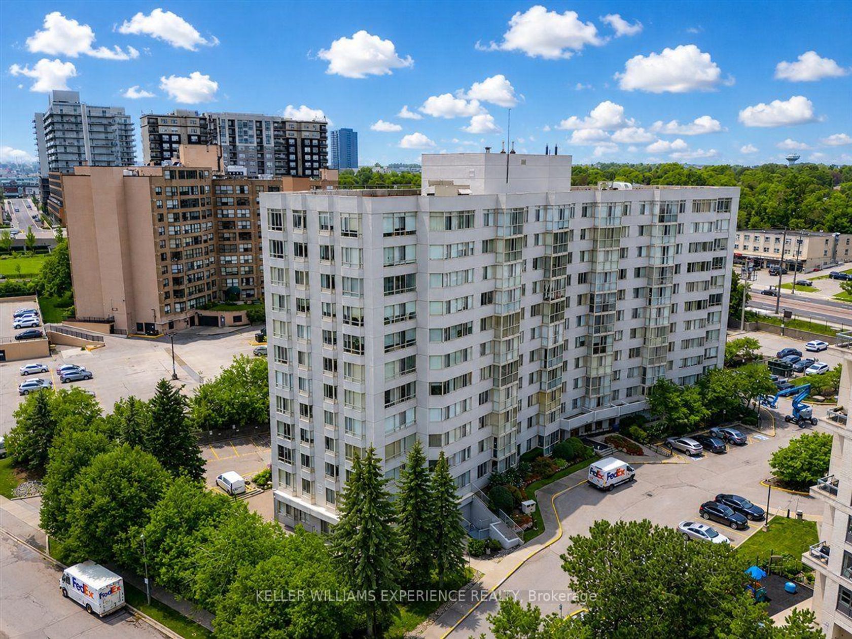 503 - 270 Davis Drive, Central Newmarket, Newmarket photo 8