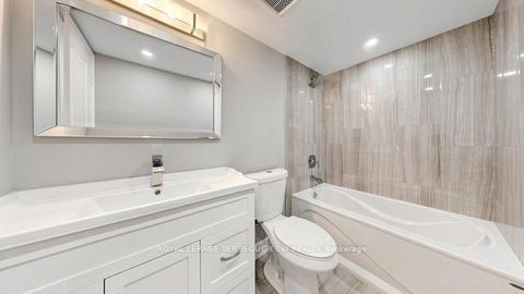 Photo 11 at 512 - 7440 Bathurst Street, Brownridge, Vaughan